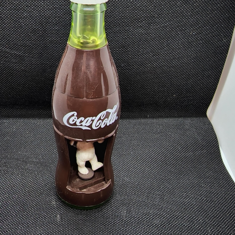 Coca Cola dancing bear - Picture 2 of 3
